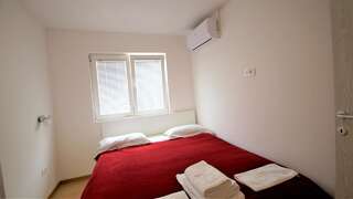 Апартаменты Lux Apartment Queen Будва Апартаменты Делюкс-15